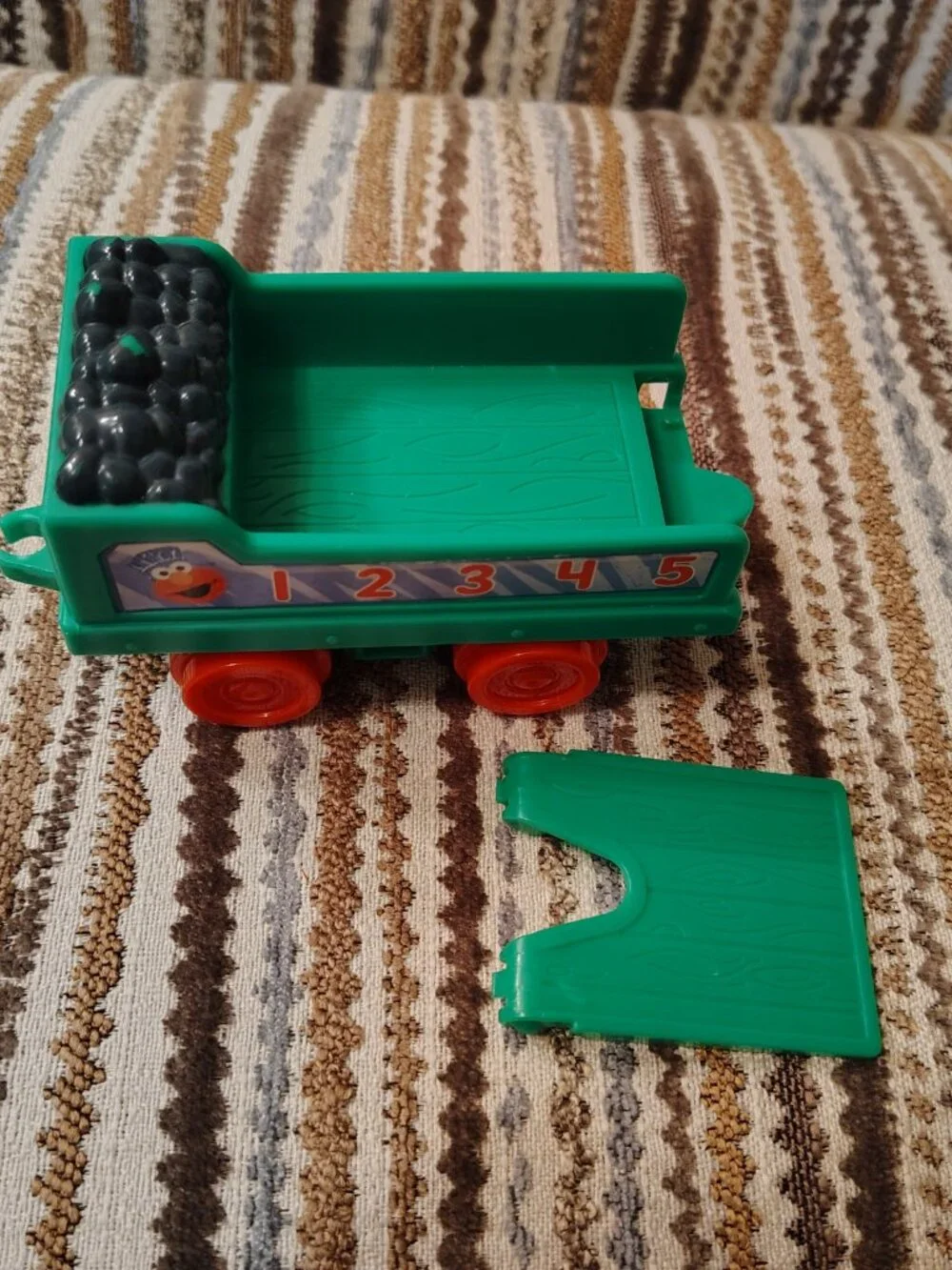 Sesame Street Elmo Junction ABC 123 Train Engine And Car With Sound 2013